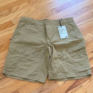 REI Men's Tan / Cork Cargo Shorts
